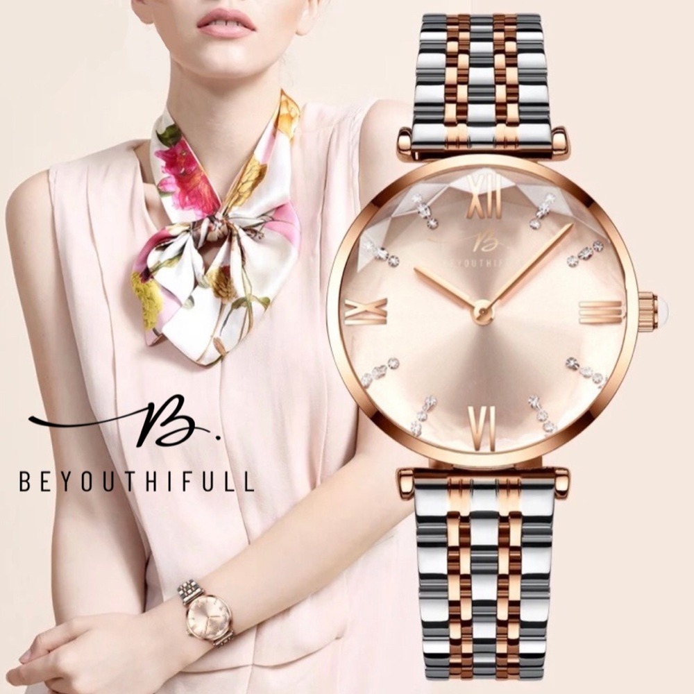 Quartz Watch in Rose Gold - Picture 2 of 16